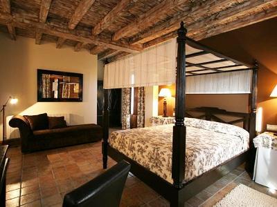Hotel Posada La Robleda (Adults Only) Арнуеро Екстериор снимка