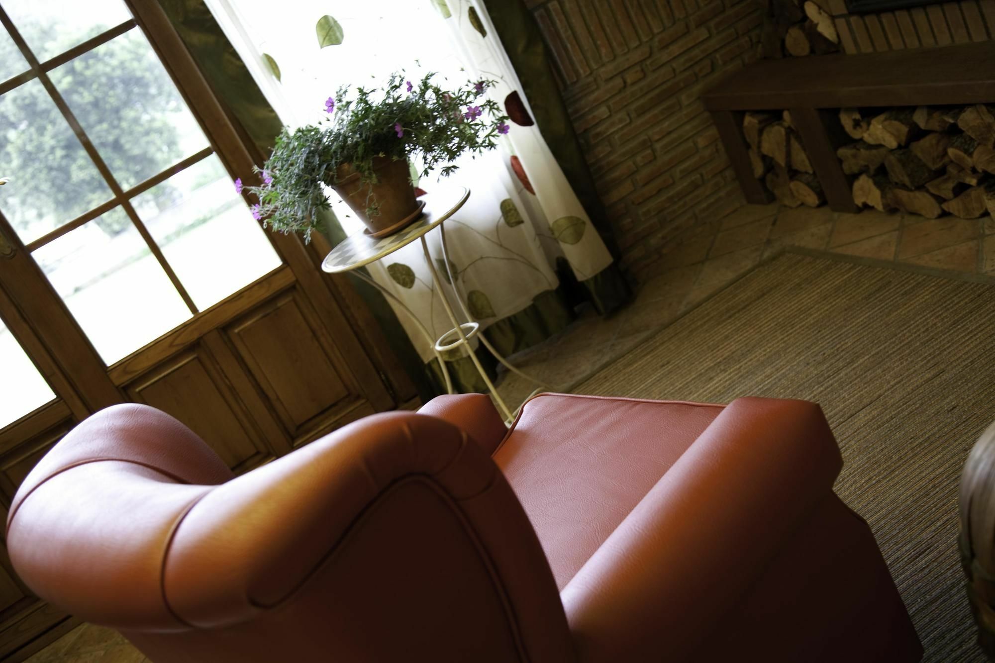 Hotel Posada La Robleda (Adults Only) Арнуеро Екстериор снимка